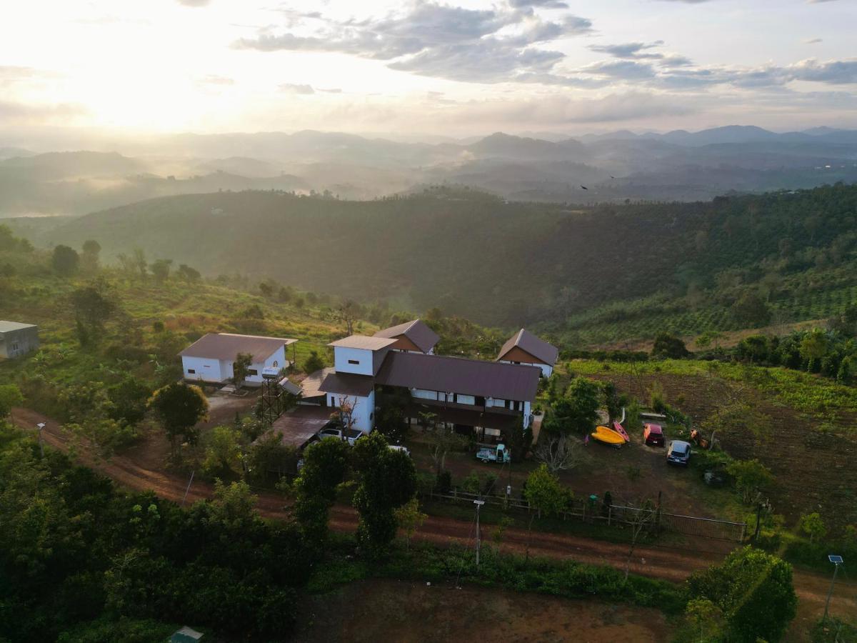Вілла Star Hill Dak Nong Retreat Gia Nghia Екстер'єр фото