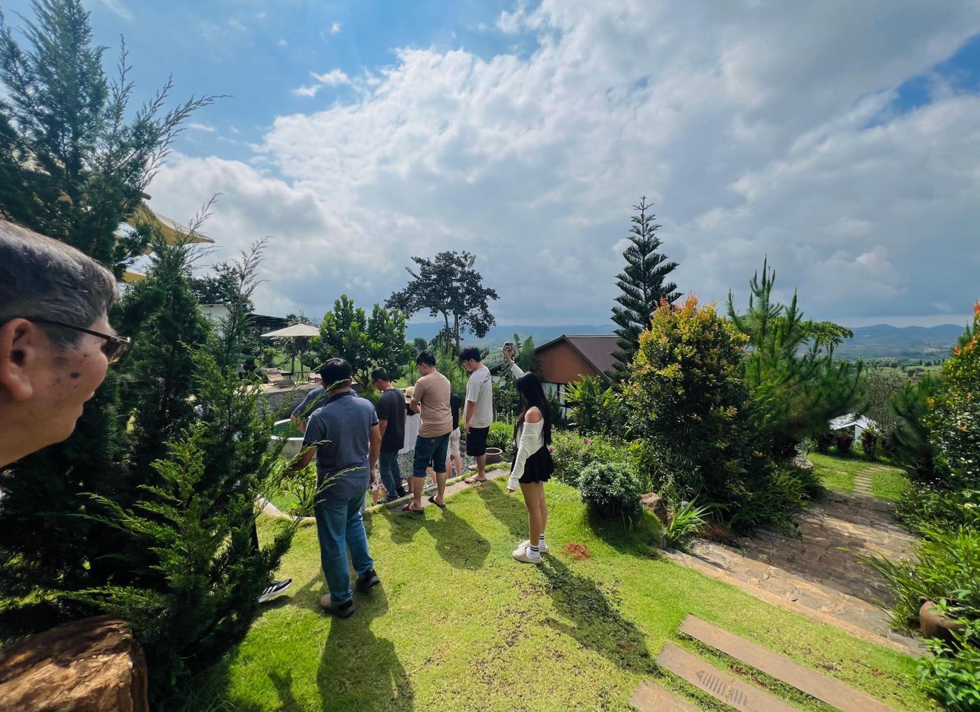 Вілла Star Hill Dak Nong Retreat Gia Nghia Екстер'єр фото